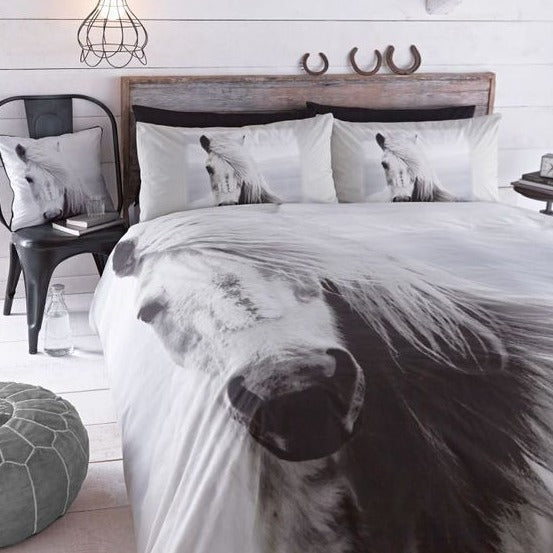 Beautiful Horse Duvet Set by Catherine Lansfield